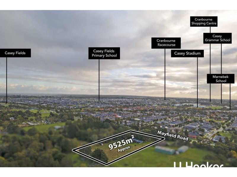 14 Mayfield Road, Cranbourne East VIC 3977