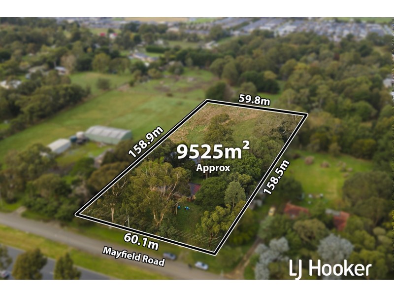 14 Mayfield Road, Cranbourne East VIC 3977