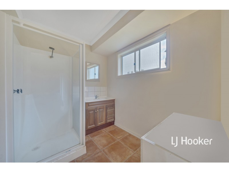 14 Mayfield Road, Cranbourne East VIC 3977