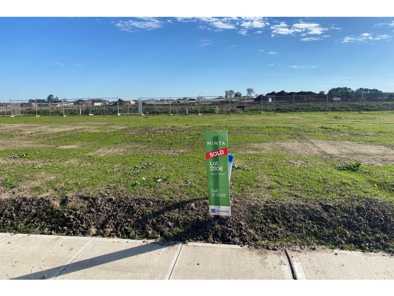 95 Fairground Promenade, Berwick VIC 3806