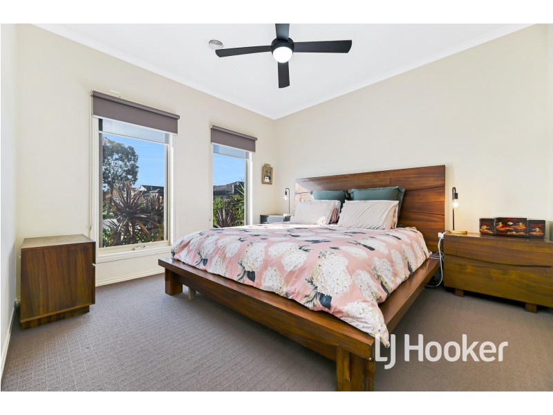 53 Banfield Place, Lyndhurst VIC 3975