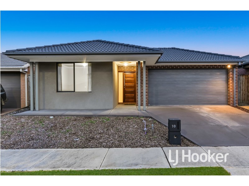 10 Shawshank Avenue, Clyde VIC 3978