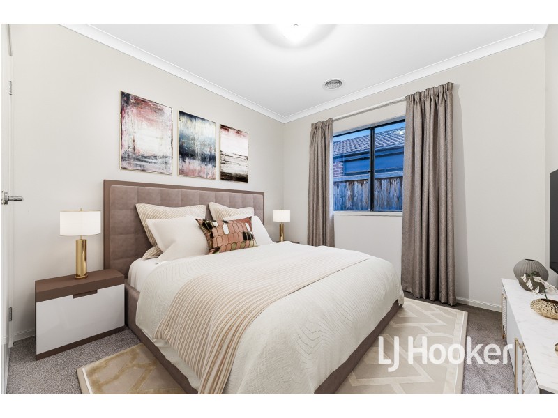 10 Shawshank Avenue, Clyde VIC 3978