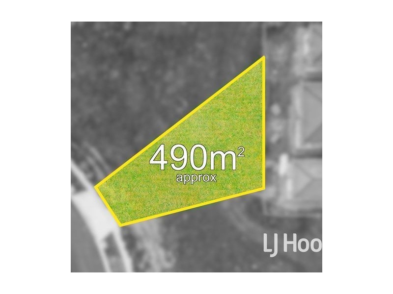 Lot 833/31 Growling Grass Drive, Clyde North VIC 3978