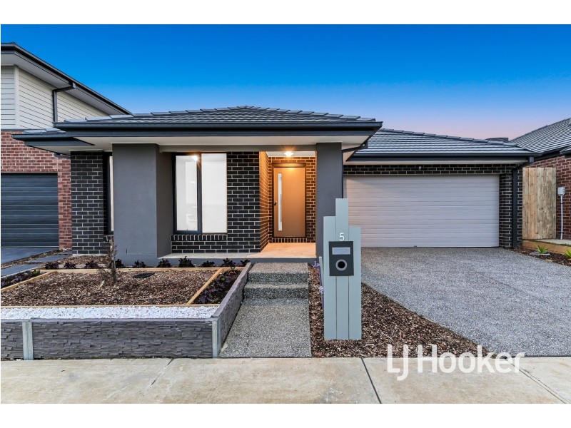 5 Rubato Street, Clyde VIC 3978