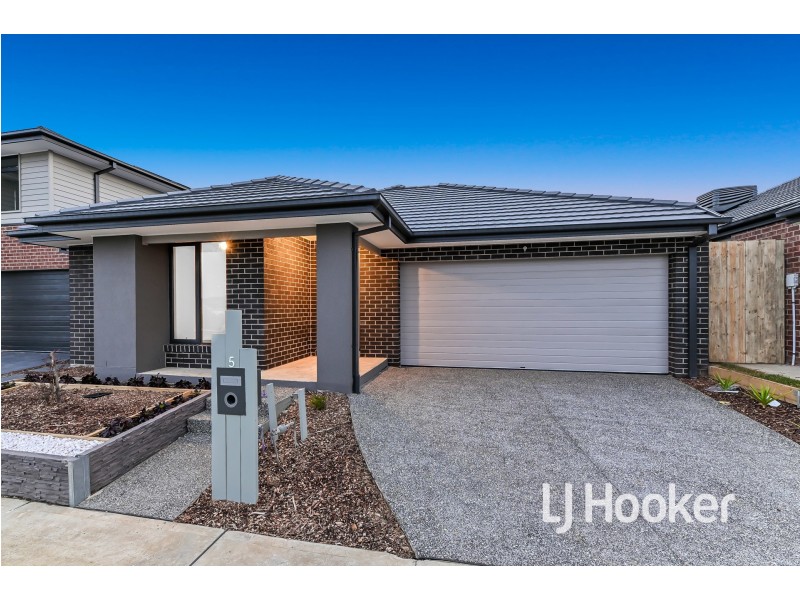5 Rubato Street, Clyde VIC 3978