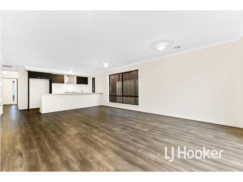 5 Rubato Street, Clyde VIC 3978