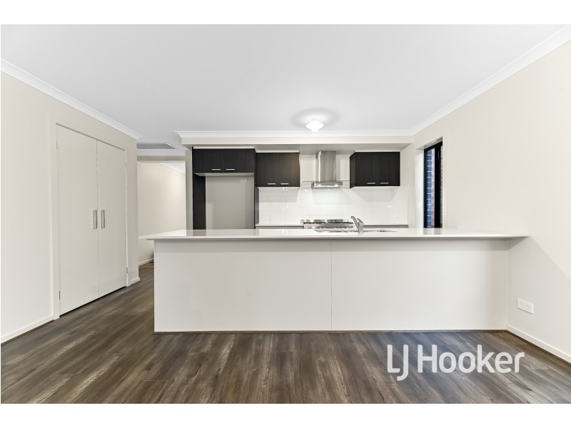 5 Rubato Street, Clyde VIC 3978