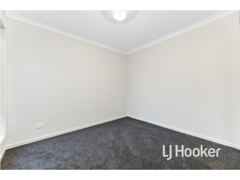 5 Rubato Street, Clyde VIC 3978