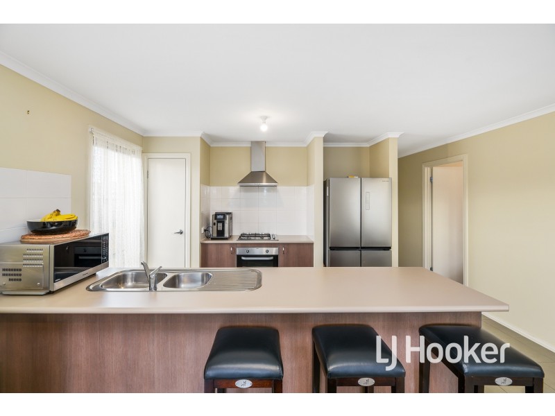 4 Montdami Way, Carrum Downs VIC 3201