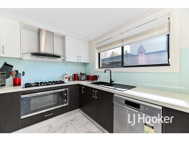 1/85 Sladen Street, Cranbourne VIC 3977