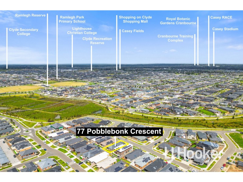 77 Pobblebonk Crescent, Clyde North VIC 3978