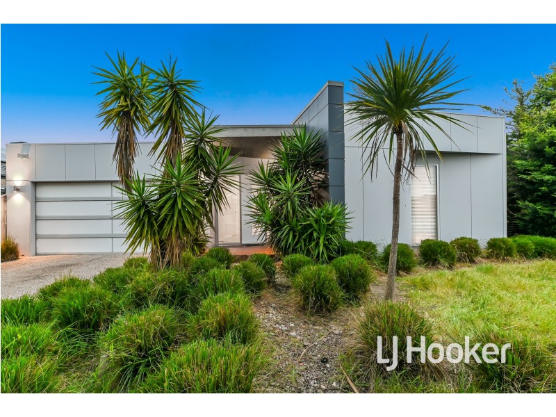 1 Moreton Bay Boulevard, Lyndhurst VIC 3975