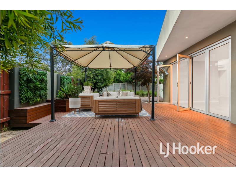 1 Moreton Bay Boulevard, Lyndhurst VIC 3975