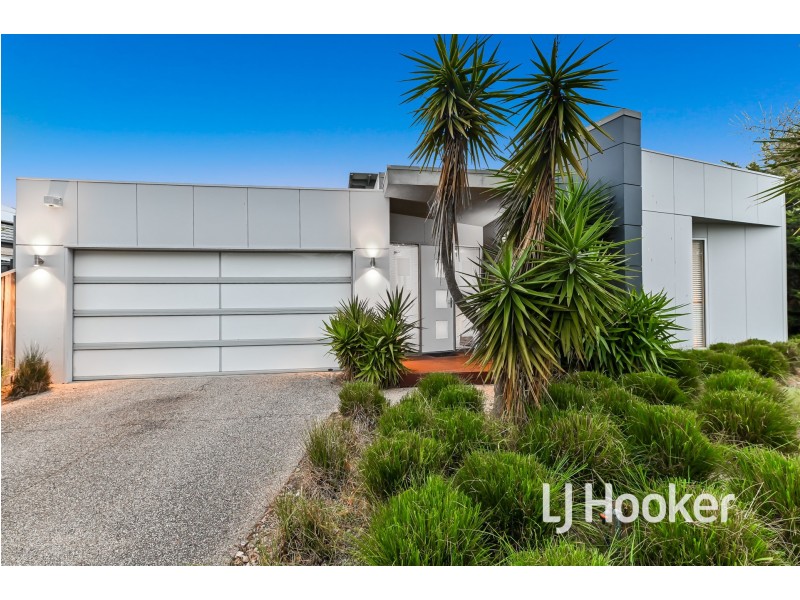 1 Moreton Bay Boulevard, Lyndhurst VIC 3975