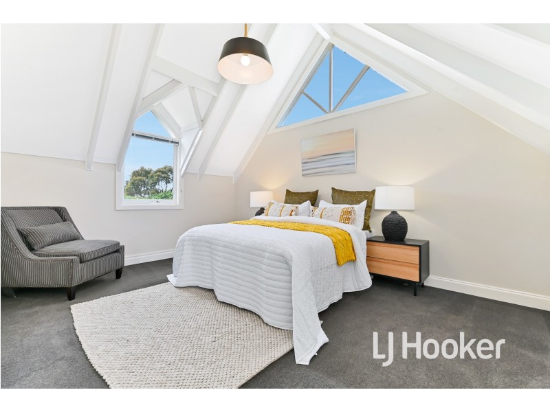 206-210 King Road, Harkaway VIC 3806