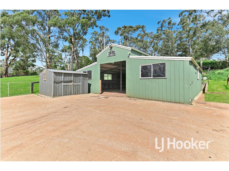 206-210 King Road, Harkaway VIC 3806