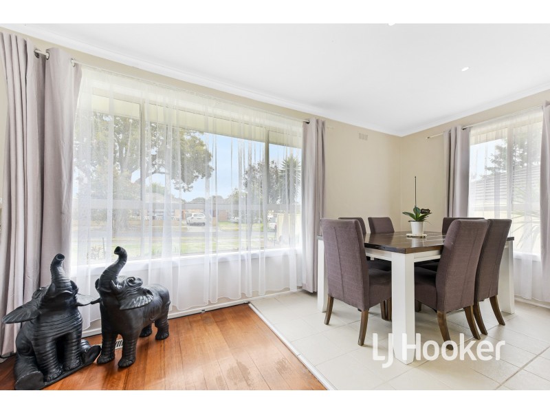 30 Taylor Street, Cranbourne VIC 3977