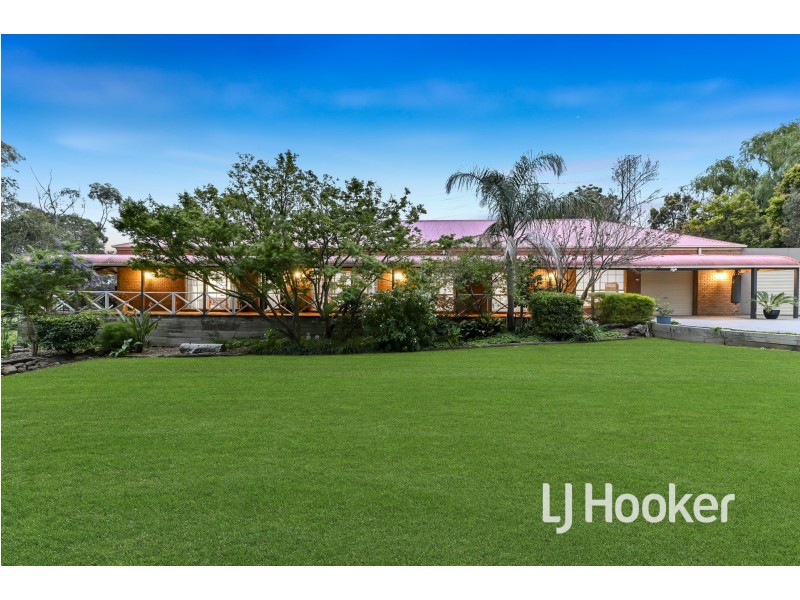 11 Harries Court, Narre Warren North VIC 3804