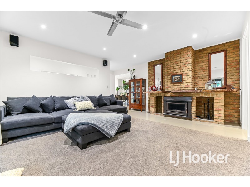 11 Harries Court, Narre Warren North VIC 3804