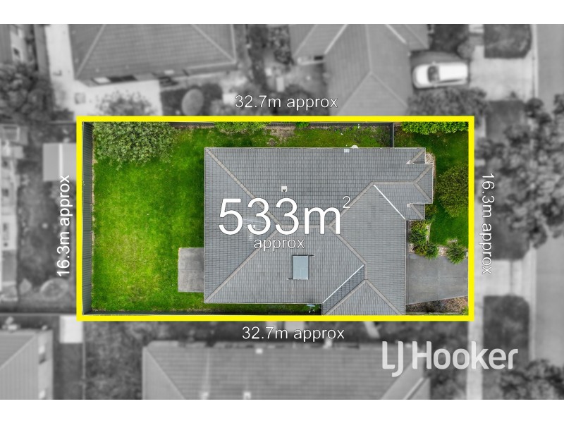 14 Boldrewood Place, Lynbrook VIC 3975