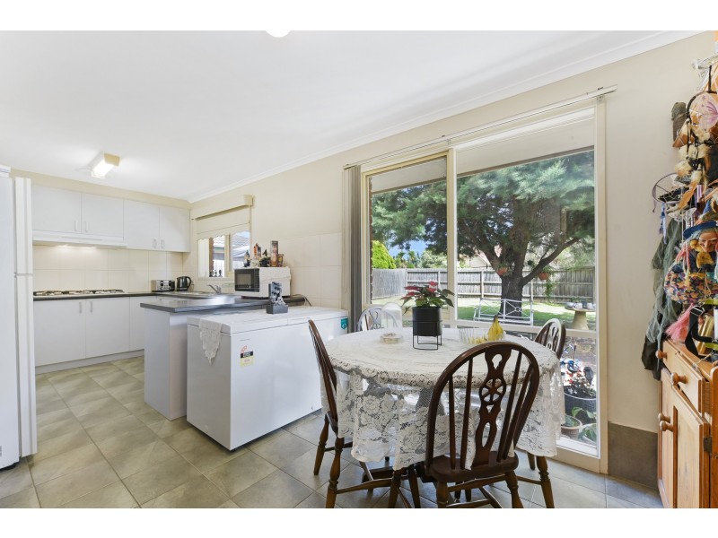 11 Ferncroft Court, Cranbourne North VIC 3977