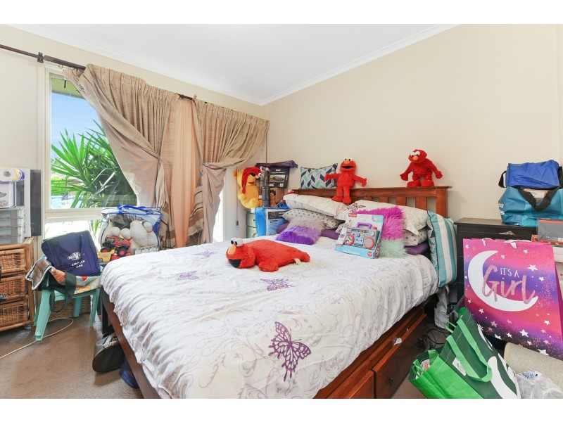 11 Ferncroft Court, Cranbourne North VIC 3977