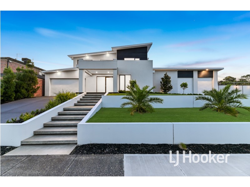 45 Cherryhills Drive, Cranbourne VIC 3977