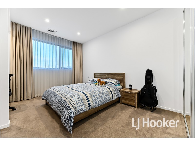 45 Cherryhills Drive, Cranbourne VIC 3977