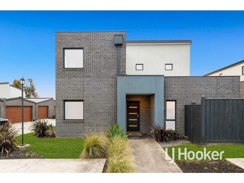 3 Agate Lane, Pakenham VIC 3810