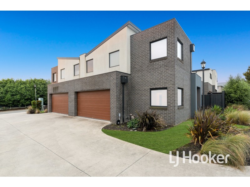 3 Agate Lane, Pakenham VIC 3810