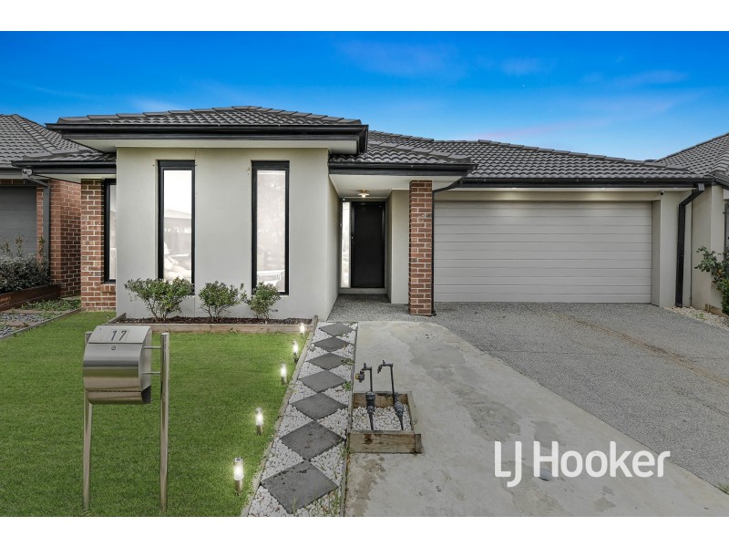 17 Cavendish Avenue, Clyde VIC 3978