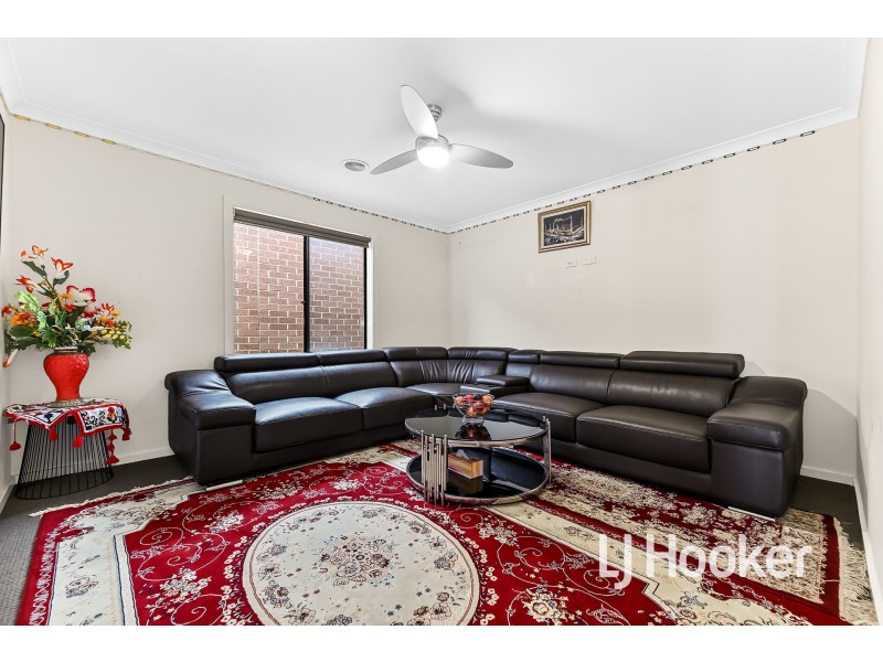 17 Cavendish Avenue, Clyde VIC 3978