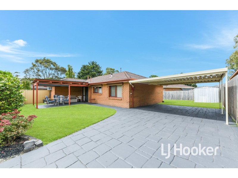 9 Rose Lane, Cranbourne VIC 3977