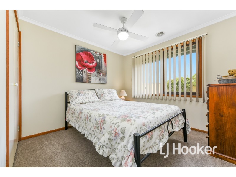 9 Rose Lane, Cranbourne VIC 3977