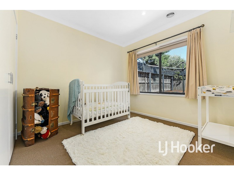 22 Wattle Valley Close, Lyndhurst VIC 3975