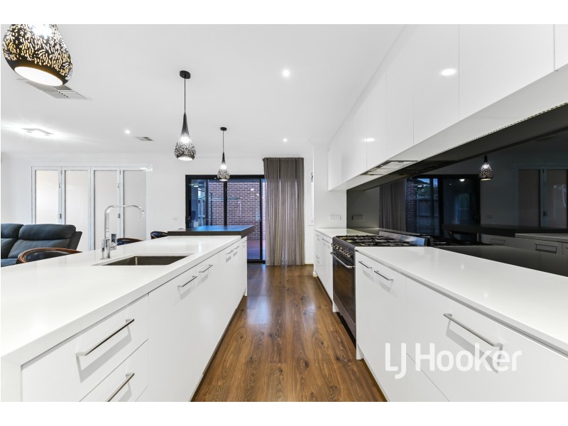 40 Butternut Drive, Lyndhurst VIC 3975