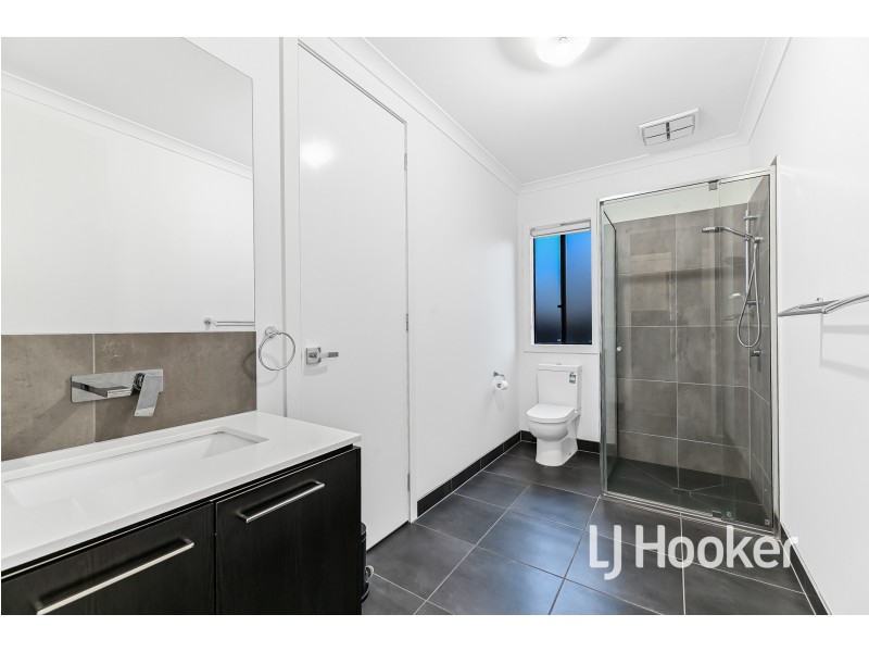 40 Butternut Drive, Lyndhurst VIC 3975