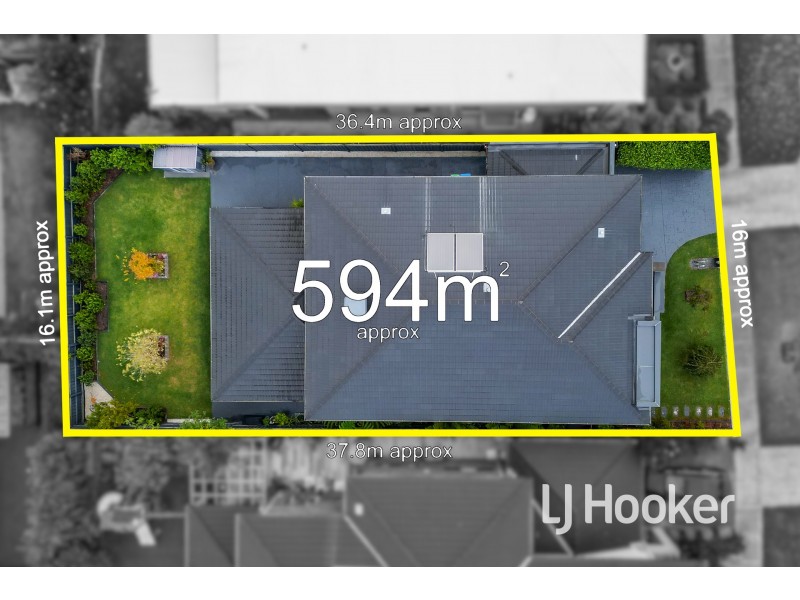 34 Tulliallan Boulevard, Cranbourne North VIC 3977