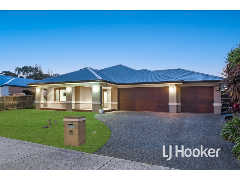 9 Duce Street, Cranbourne East VIC 3977