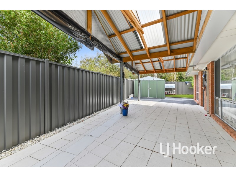 2 Isaac Court, Cranbourne West VIC 3977