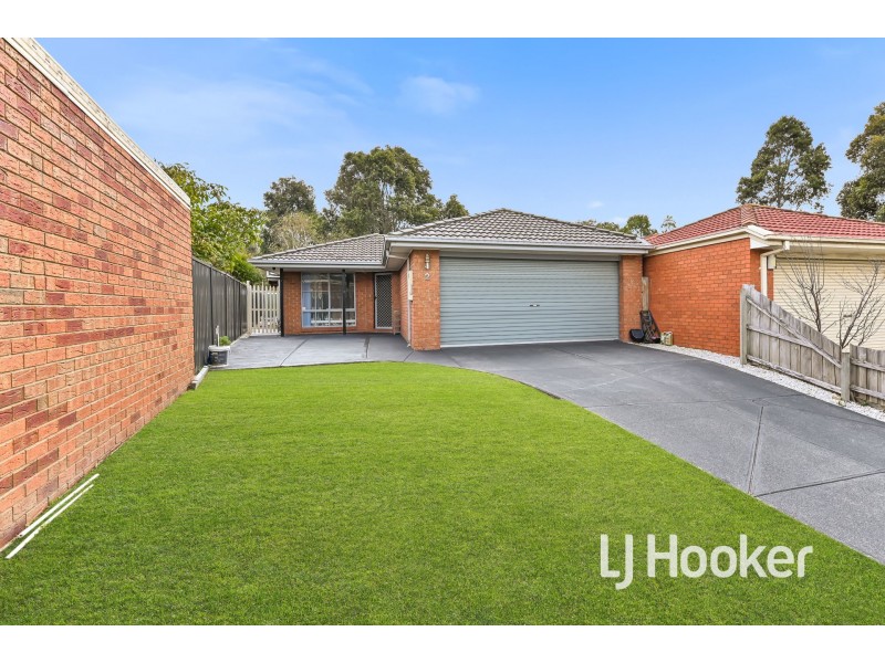 2 Isaac Court, Cranbourne West VIC 3977