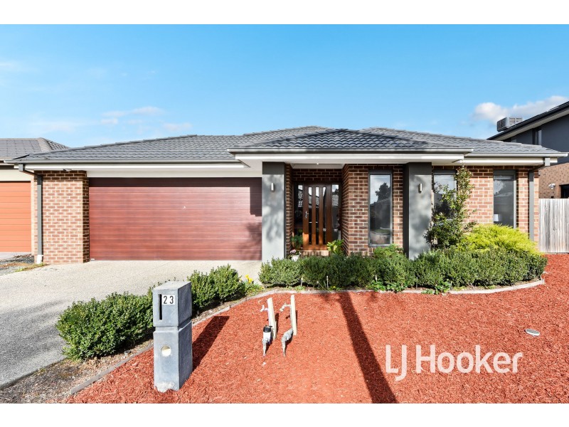 23 City Vista Circuit, Cranbourne West VIC 3977
