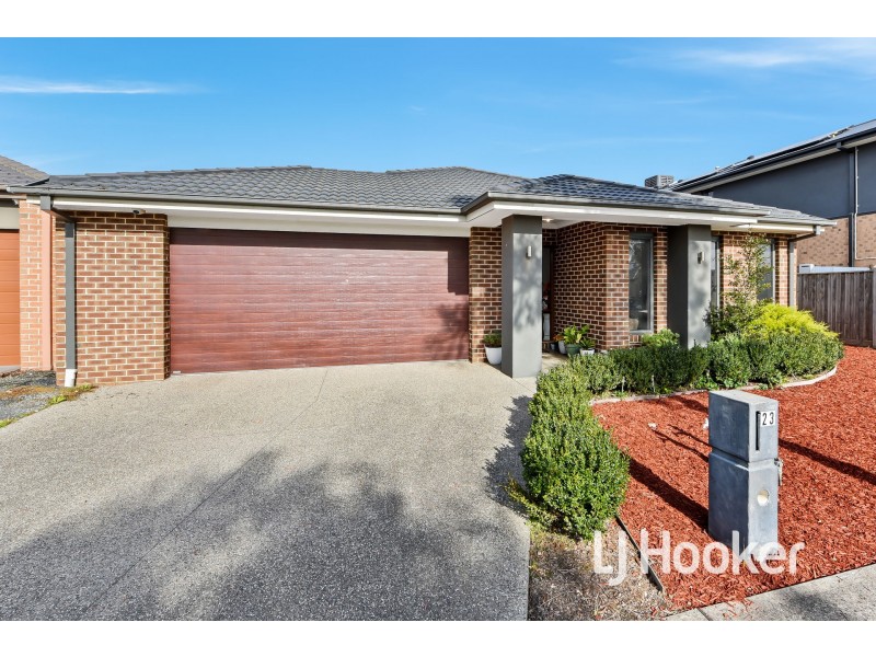23 City Vista Circuit, Cranbourne West VIC 3977