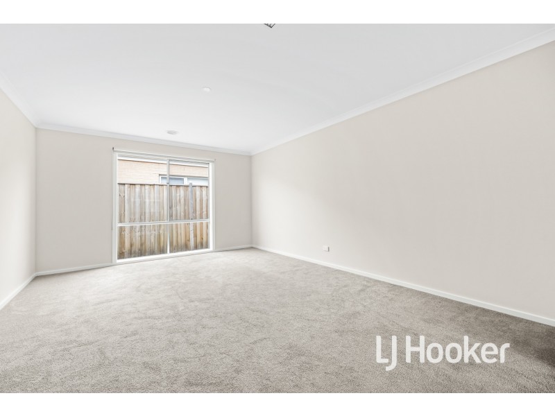 20 Rimple Way, Beaconsfield VIC 3807