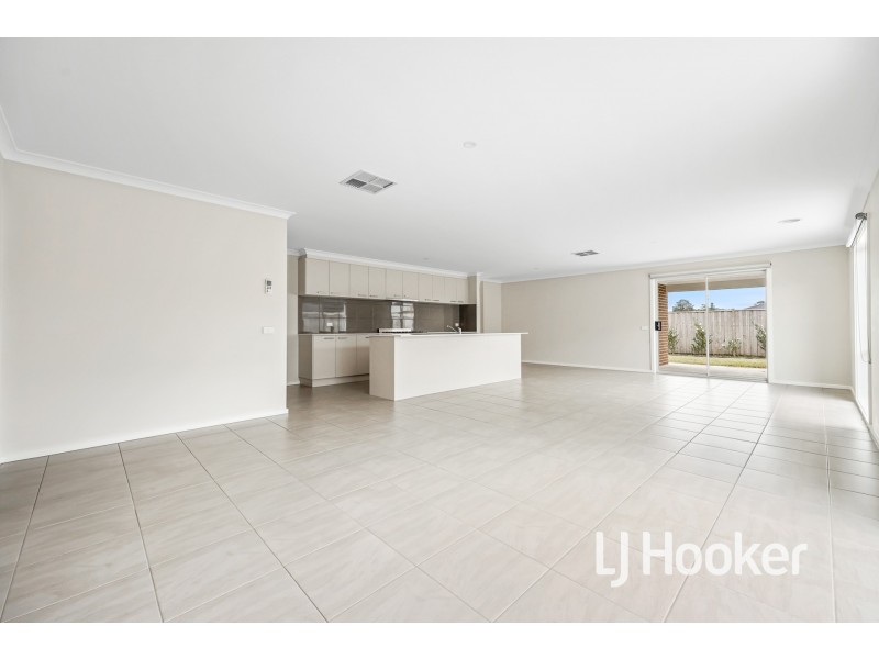 20 Rimple Way, Beaconsfield VIC 3807