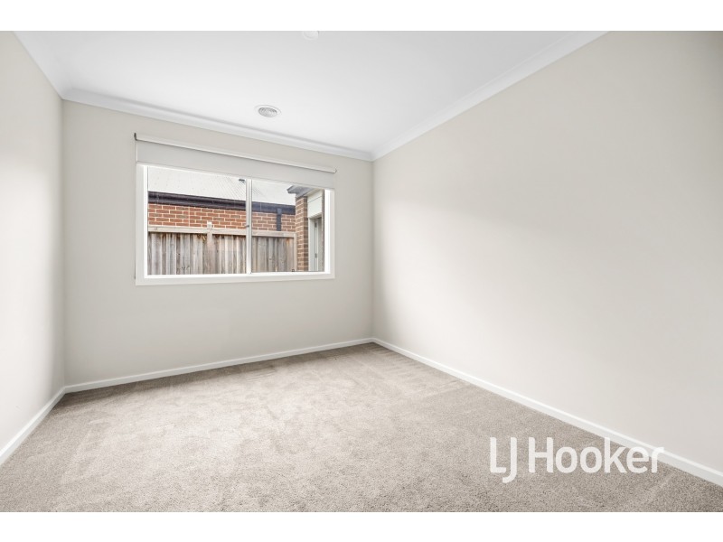 20 Rimple Way, Beaconsfield VIC 3807