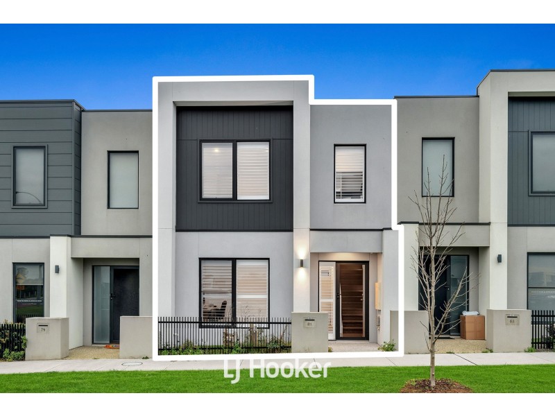 81 Ramlegh Boulevard, Clyde North VIC 3978