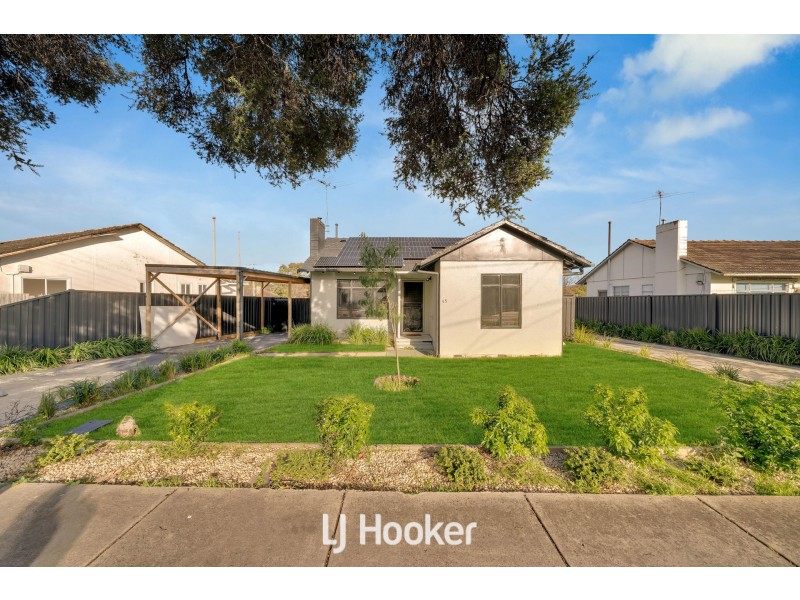 1/35 Box Street, Doveton VIC 3177