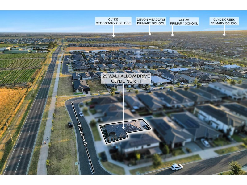 29 Walhallow Drive, Clyde North VIC 3978